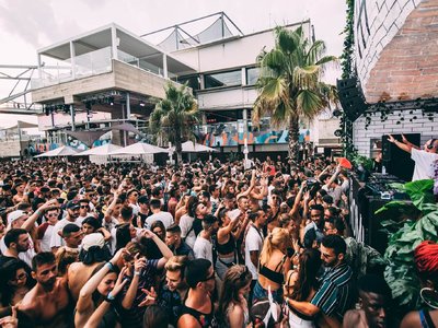 go beach club barcelona